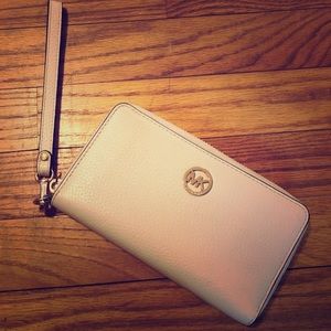 MK wallet